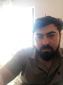 Snapshot of eminrehi chatting on 07/21/26, 11:45 eminrehi online show from 07/21/26, 11:45