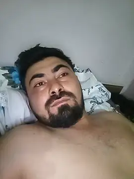 Snapshot of eminrehi chatting on 07/23/26, 10:29 eminrehi online show from 07/23/26, 10:29