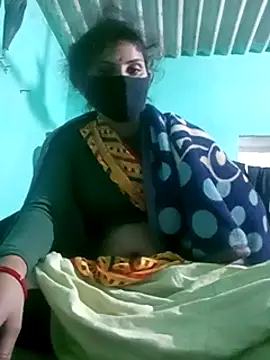 Hotsarina online show from 01/24/25, 12:09