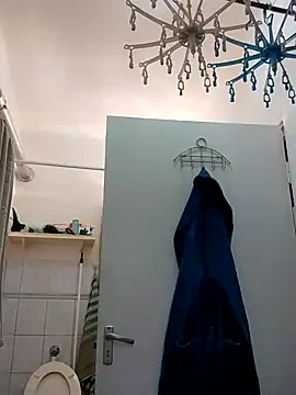 Snapshot of Rejtelmesest chatting on 12/03/24, 12:27 Rejtelmesest online show from 12/03/24, 12:27