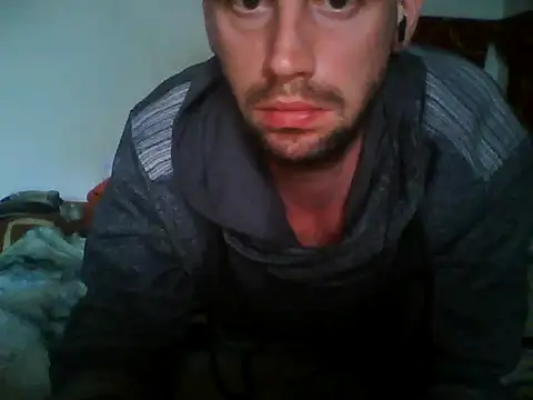 Snapshot of Rejtelmesest chatting on 11/09/25, 01:20 Rejtelmesest online show from 11/09/25, 01:20