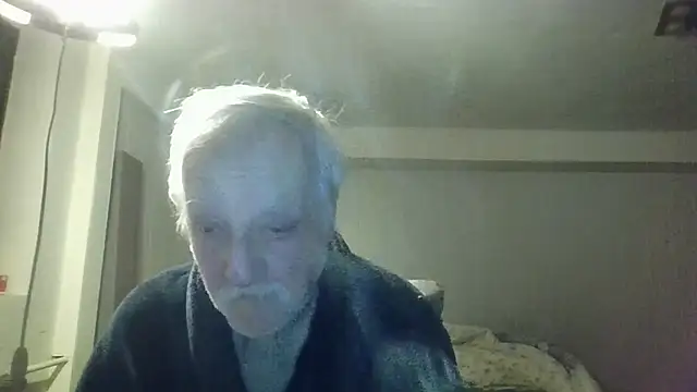 Sammy1660 online show from 12/18/24, 06:53