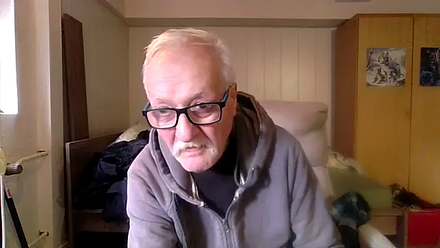 Snapshot of Sammy1660 chatting on 11/10/25, 12:15 Sammy1660 online show from 11/10/25, 12:15