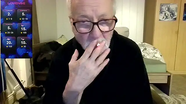 Snapshot of Sammy1660 chatting on 12/13/25, 11:43 Sammy1660 online show from 12/13/25, 11:43
