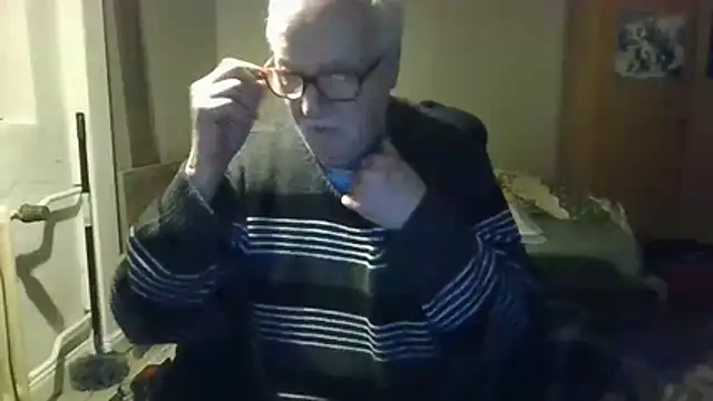 Snapshot of Sammy1660 chatting on 03/21/26, 04:17 Sammy1660 online show from 03/21/26, 04:17