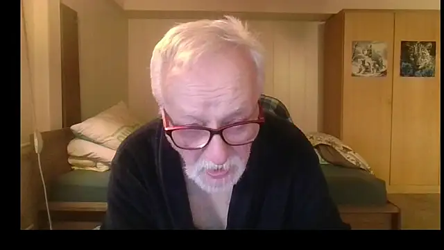 Snapshot of Sammy1660 chatting on 06/12/26, 05:39 Sammy1660 online show from 06/12/26, 05:39
