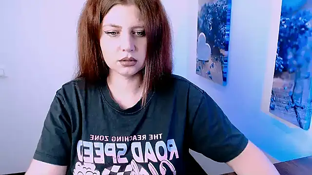 Snapshot of Lizzy_Love chatting on 11/03/25, 02:51 Lizzy Love online show from 11/03/25, 02:51