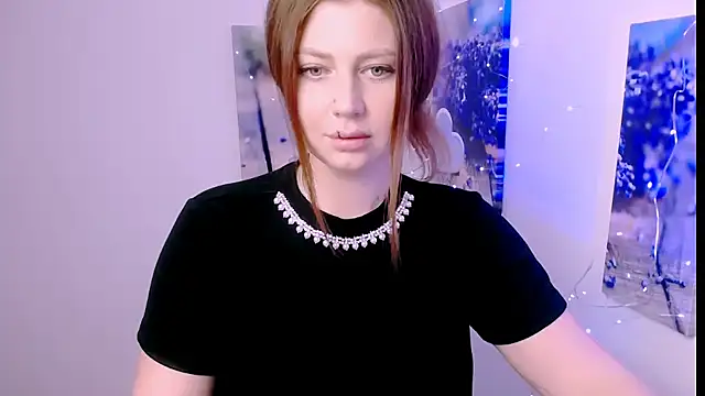 Snapshot of Lizzy_Love chatting on 01/11/26, 01:49 Lizzy Love online show from 01/11/26, 01:49