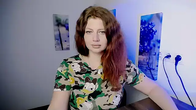 Snapshot of Lizzy_Love chatting on 02/25/26, 09:08 Lizzy Love online show from 02/25/26, 09:08