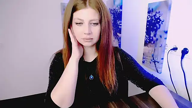 Snapshot of Lizzy_Love chatting on 03/14/26, 10:32 Lizzy Love online show from 03/14/26, 10:32