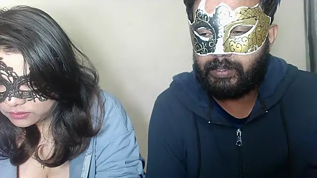 Cutehornycouples online show from 12/04/25, 04:48