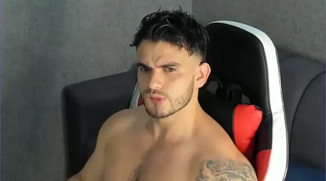 Ricardogo19 online show from 12/14/24, 06:20