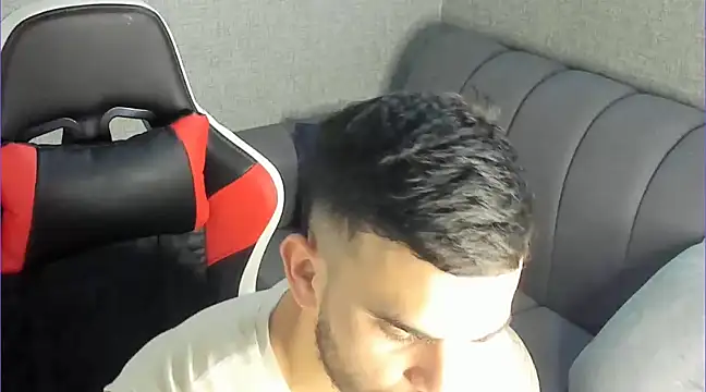 Ricardogo19 online show from 01/03/25, 01:05
