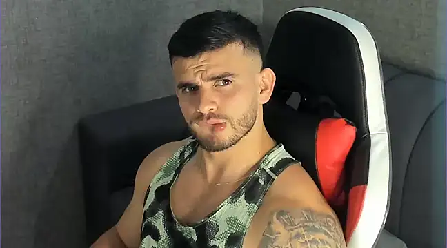 Ricardogo19 online show from 01/10/25, 03:18