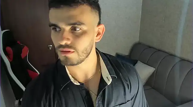 Ricardogo19 online show from 01/12/25, 03:39