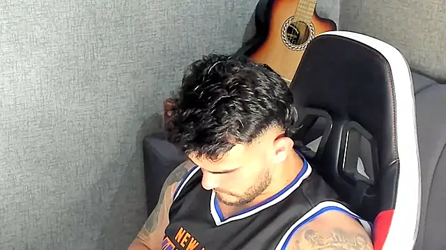 Ricardogo19 online show from 09/21/25, 05:47