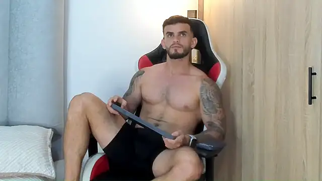 Ricardogo19 online show from 07/21/26, 05:59