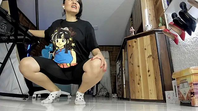 Snapshot of Cristina_Vanegas631 chatting on 11/23/25, 09:58 Cristina Vanegas631 online show from 11/23/25, 09:58