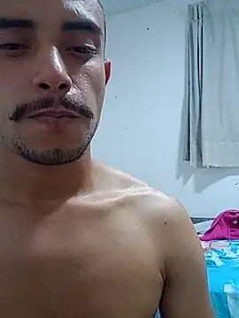 Ricardo Castr0 online show from 09/11/25, 05:13