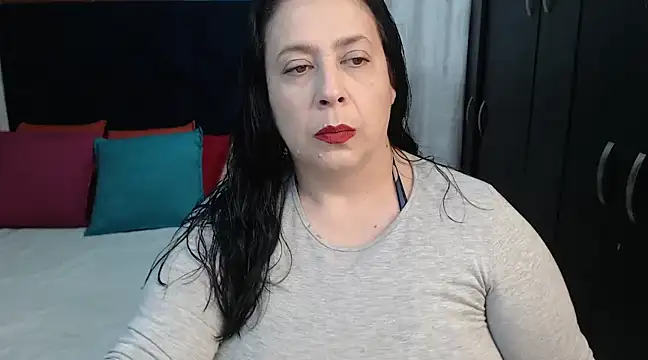 karlaton1977 online show from 12/23/24, 08:03