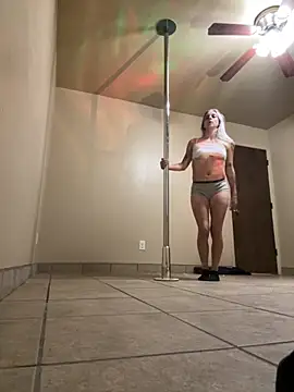 brooklyn3twelve online show from 10/03/25, 02:08