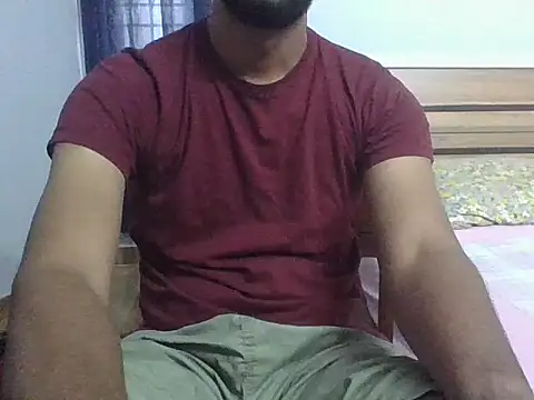 Snapshot of IndianEurope chatting on 10/25/25, 10:34 IndianEurope online show from 10/25/25, 10:34