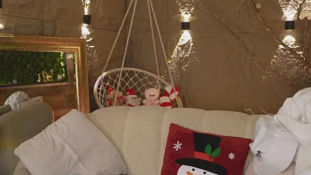 Logan Varela online show from 11/30/25, 02:15