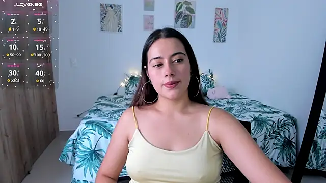 Snapshot of Agatha_Vixen chatting on 11/02/25, 07:27 Agatha Vixen online show from 11/02/25, 07:27