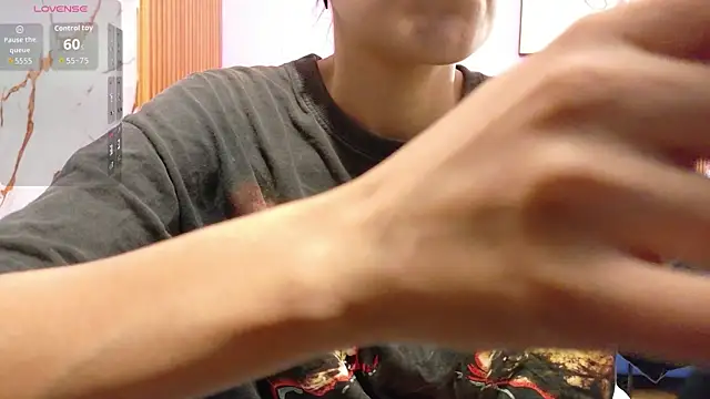 Snapshot of yourcuteneighbourr chatting on 06/02/26, 02:57 yourcuteneighbourr online show from 06/02/26, 02:57