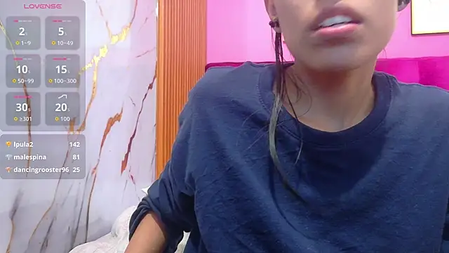 yourcuteneighbourr online show from 06/25/26, 05:12