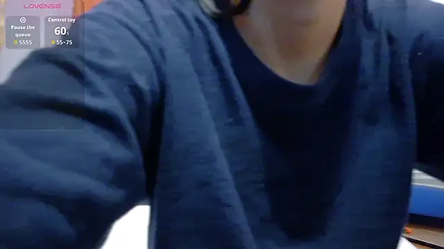 yourcuteneighbourr online show from 07/08/26, 03:11