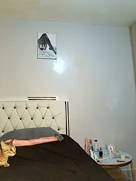 C-yoyo online show from 10/15/25, 09:59