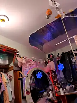 Snapshot of gurlnips chatting on 02/09/25, 09:47 gurlnips online show from 02/09/25, 09:47