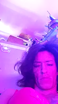 Snapshot of gurlnips chatting on 09/10/25, 08:31 gurlnips online show from 09/10/25, 08:31