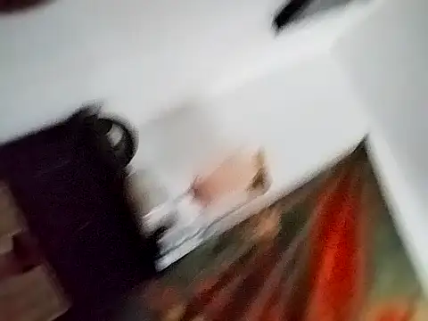 Snapshot of gurlnips chatting on 09/22/25, 11:29 gurlnips online show from 09/22/25, 11:29