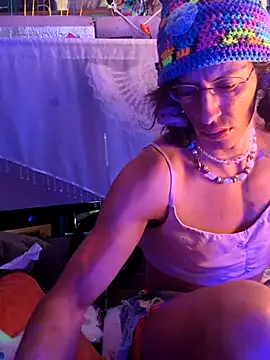 Snapshot of gurlnips chatting on 09/26/25, 10:03 gurlnips online show from 09/26/25, 10:03