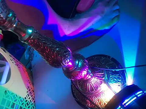 Snapshot of gurlnips chatting on 09/30/25, 07:24 gurlnips online show from 09/30/25, 07:24