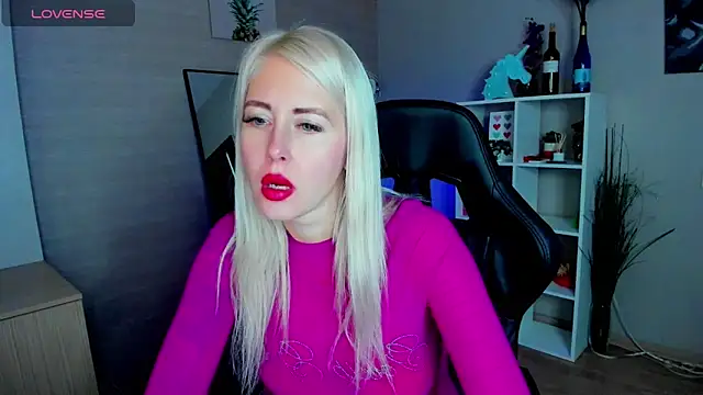 Snapshot of Mermaid_N chatting on 10/02/25, 01:34 Mermaid N online show from 10/02/25, 01:34