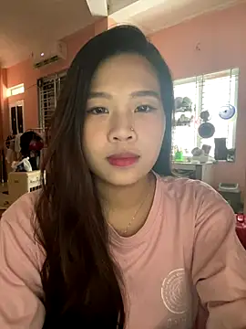 Bae1103 online show from 10/18/25, 08:37