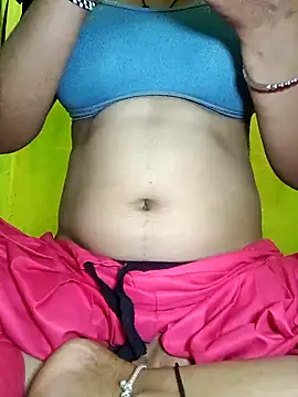 Cute Suhani online show from 02/13/25, 05:01