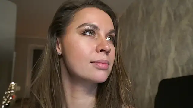 Snapshot of _seemysoul chatting on 02/25/25, 08:09 seemysoul online show from 02/25/25, 08:09