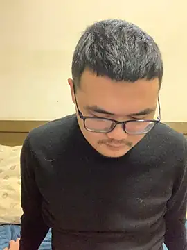 lililiwuwuwu online show from 12/10/24, 01:22