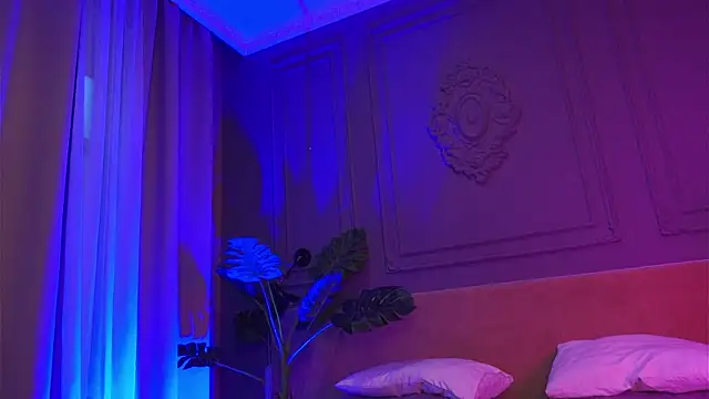 Snapshot of Liv_Fay chatting on 10/09/25, 03:10 Liv Fay online show from 10/09/25, 03:10