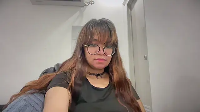 Pinkyrose111 online show from 05/02/26, 04:06