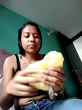 Tiphanydirty3 online show from 02/04/25, 05:34