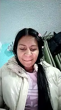 Snapshot of Tiphanydirty3 chatting on 10/02/25, 01:23 Tiphanydirty3 online show from 10/02/25, 01:23