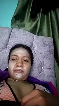 Snapshot of Tiphanydirty3 chatting on 11/11/25, 06:02 Tiphanydirty3 online show from 11/11/25, 06:02