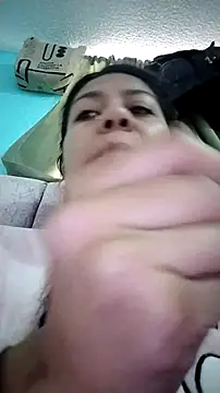 Snapshot of Tiphanydirty3 chatting on 11/15/25, 04:03 Tiphanydirty3 online show from 11/15/25, 04:03