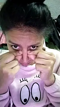 Snapshot of Tiphanydirty3 chatting on 11/16/25, 04:07 Tiphanydirty3 online show from 11/16/25, 04:07