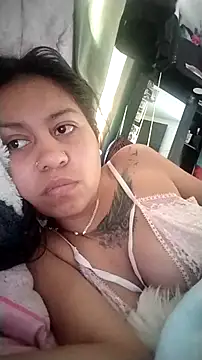 Snapshot of Tiphanydirty3 chatting on 11/22/25, 06:40 Tiphanydirty3 online show from 11/22/25, 06:40